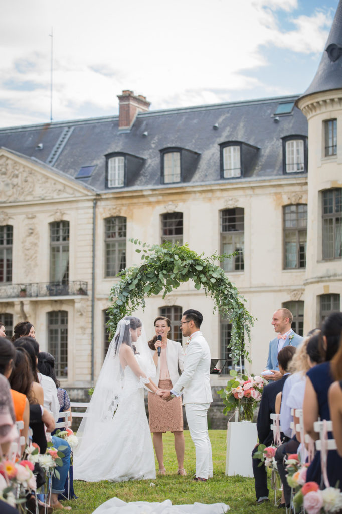 Wedding officiant in Paris - Laura Montorio