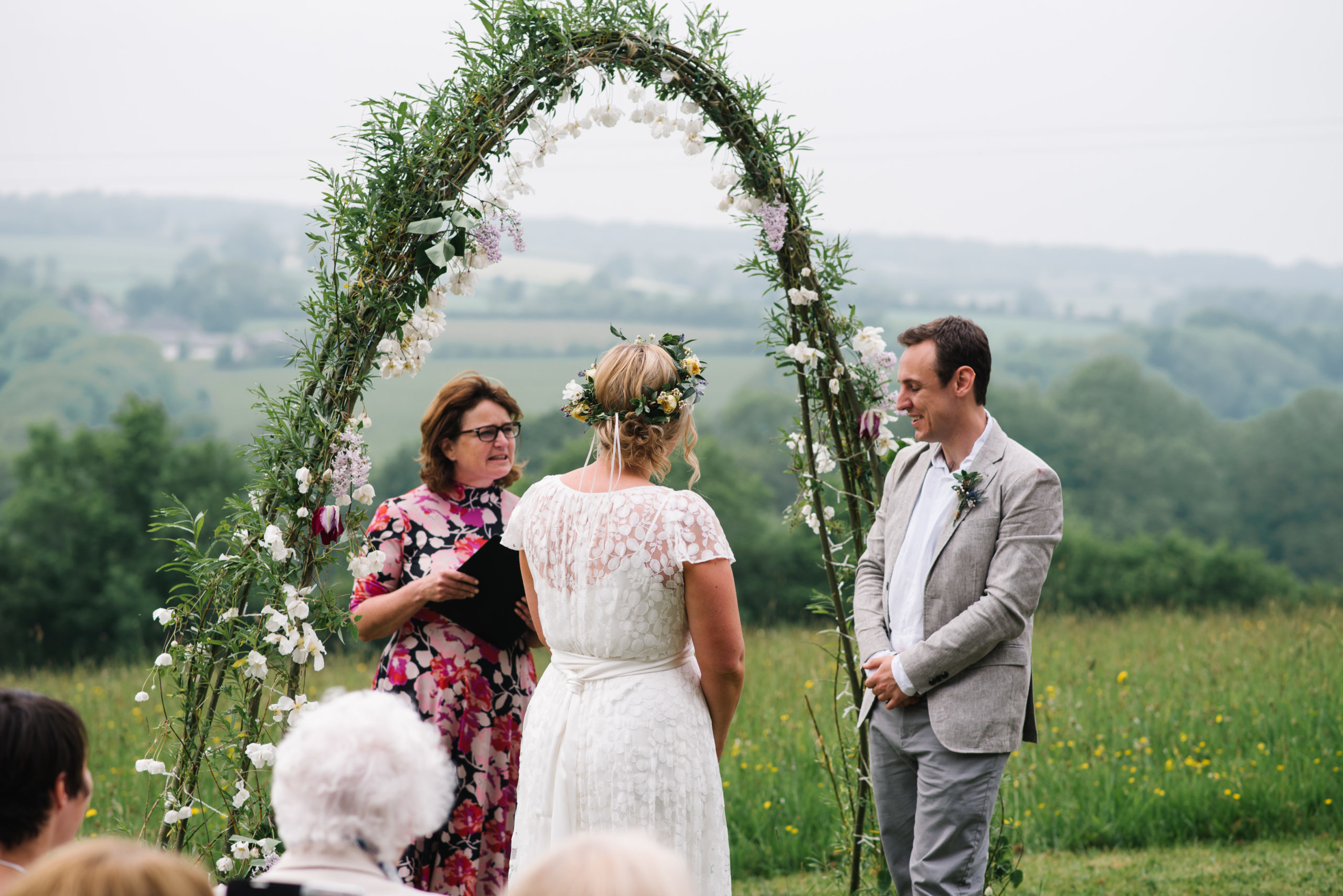 Wedding celebrant leading ceremony in Devon Wedding celebrant leading ceremony in Devon